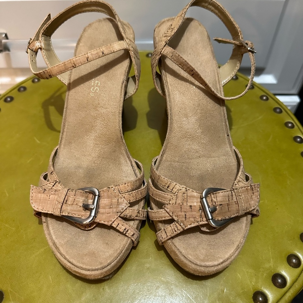Aerosoles Wedge Sandler Size 7